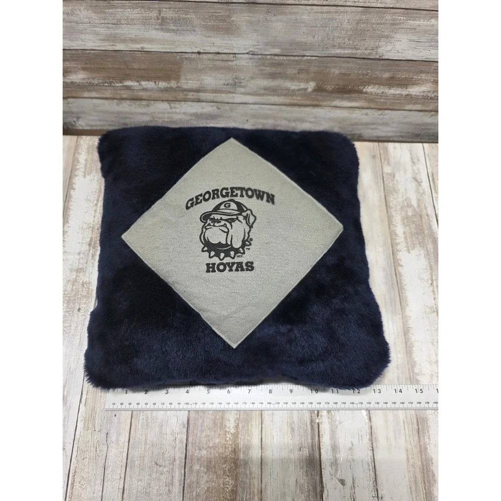 Georgetown Hoyas Navy Blue Faux Fur Throw Pillow Grey Felt Bulldog Mascot‎ 13x13
